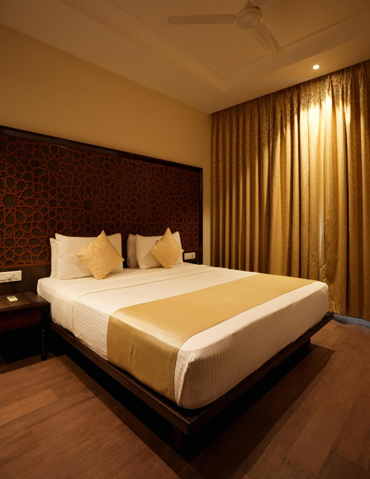 Rio Boutique Hotel Candolim Bagian luar foto