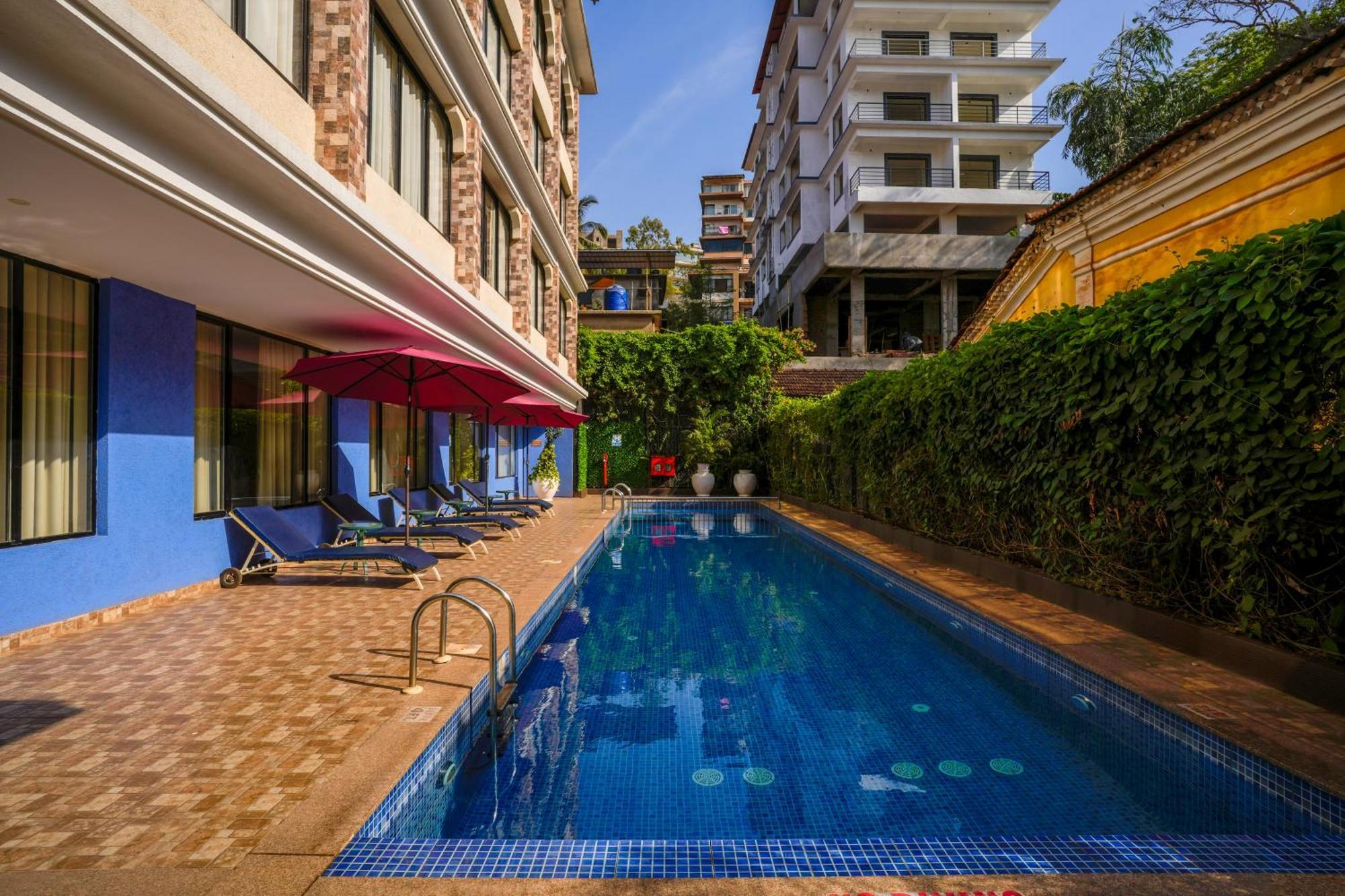 Rio Boutique Hotel Candolim Bagian luar foto