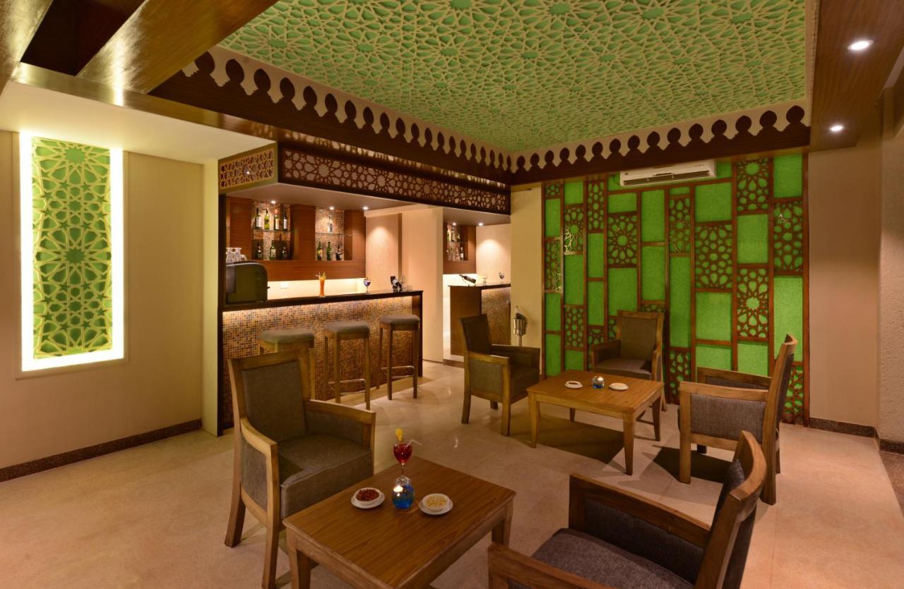 Rio Boutique Hotel Candolim Bagian luar foto