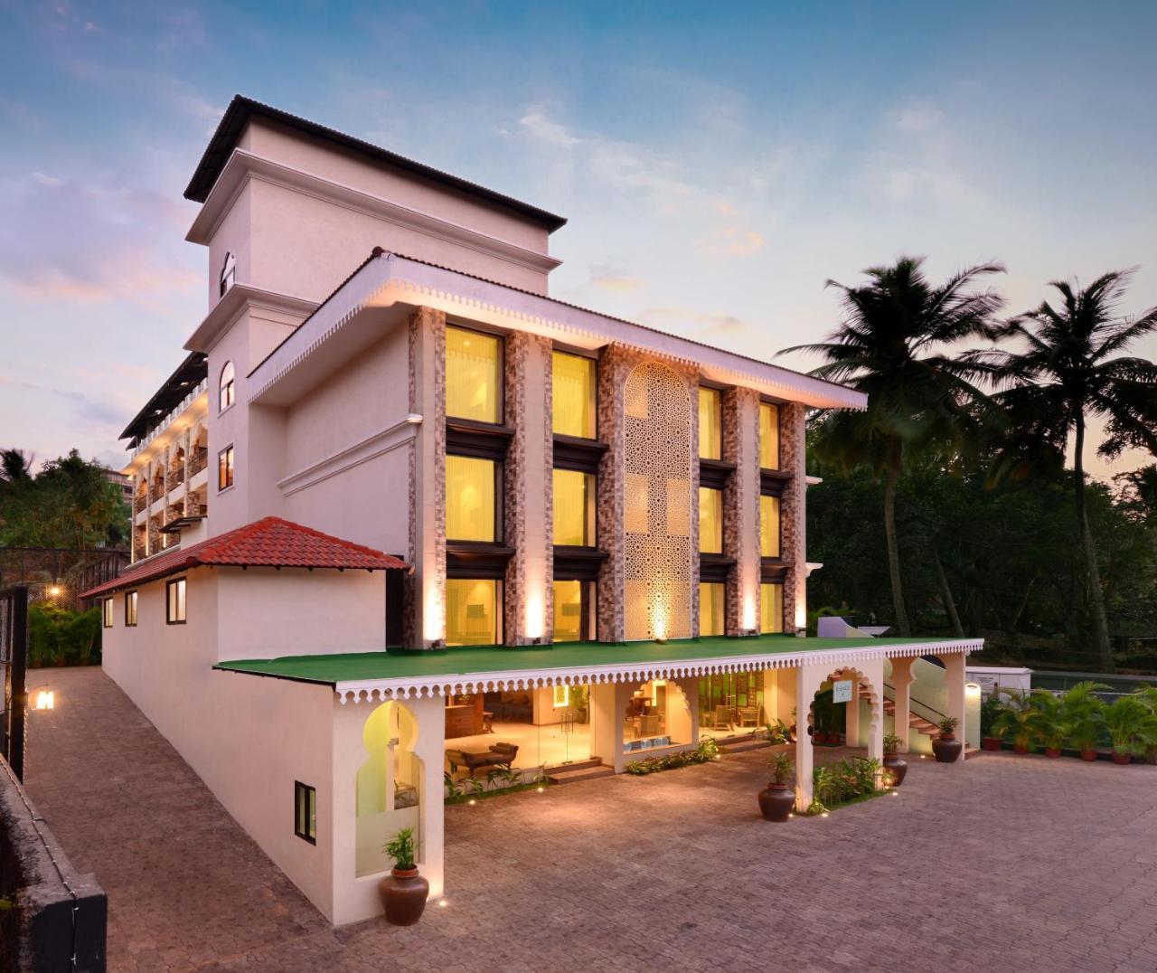 Rio Boutique Hotel Candolim Bagian luar foto